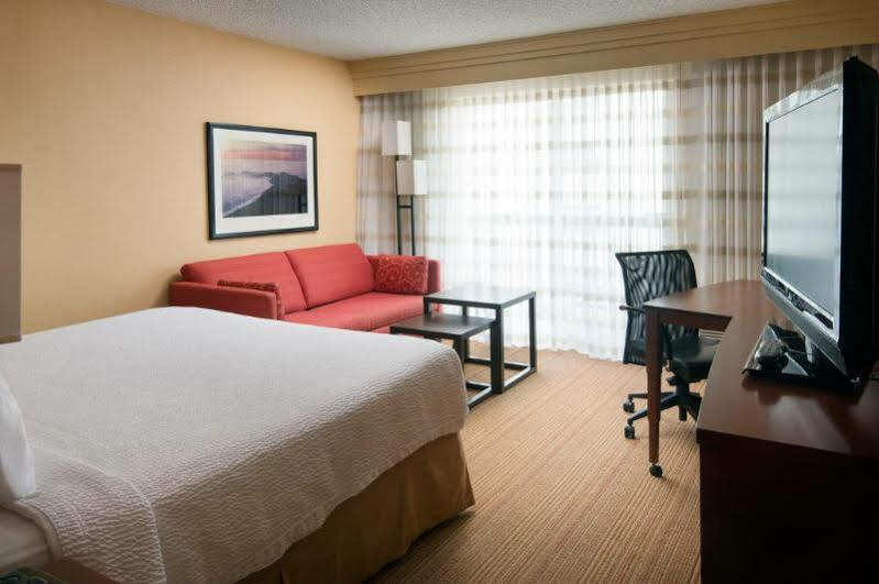 Courtyard Silicon Valley 3* Milpitas